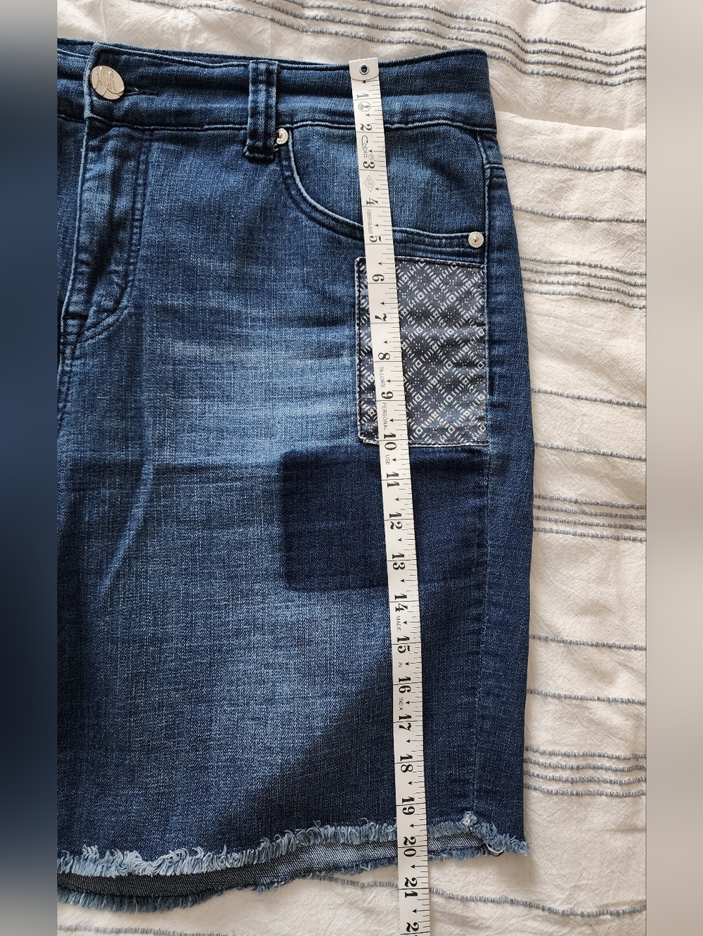 Women's Blue Patchwork Denim Shorts By Melissa McCarthy For Seven. Size 16w. - Picture 10 of 15
